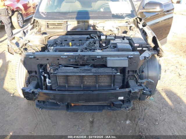 KMHRC8A38PU265821 Hyundai Venue Sel