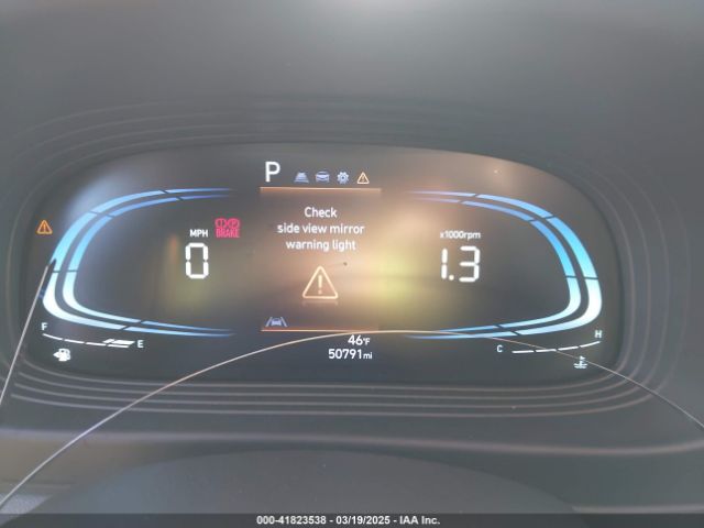 KMHRC8A38PU265821 Hyundai Venue Sel