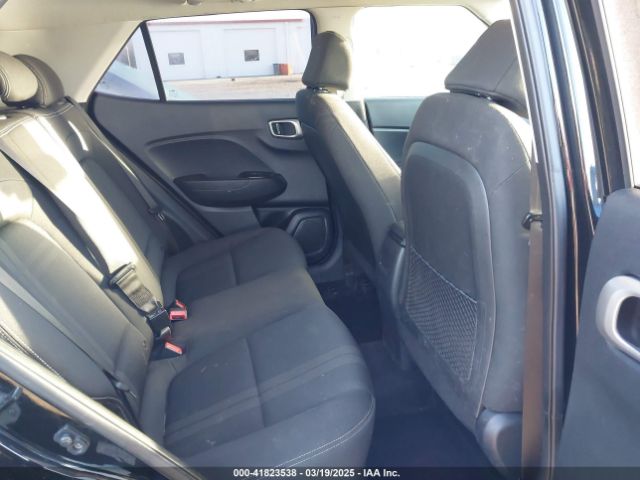 KMHRC8A38PU265821 Hyundai Venue Sel