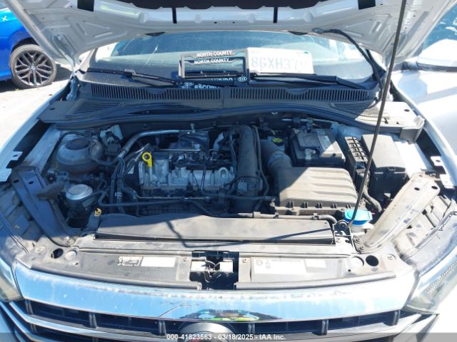 3VWE57BU0KM118403 Volkswagen Jetta 1.4t Sel