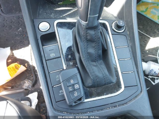 3VWE57BU0KM118403 Volkswagen Jetta 1.4t Sel