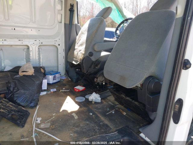 1FTYE2YG1GKB45497 Ford Transit-150