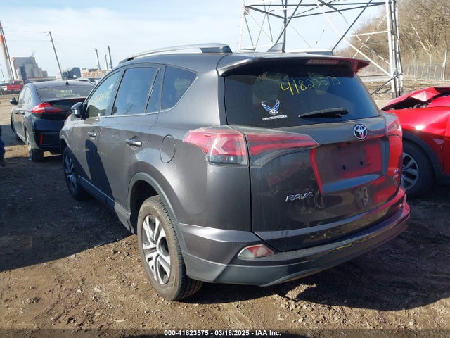 JTMBFREV1GJ085659 Toyota RAV4 LE