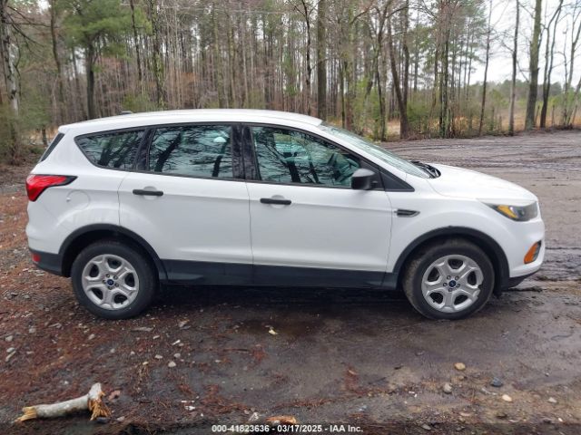 1FMCU0F71KUB48977 Ford ESCAPE S
