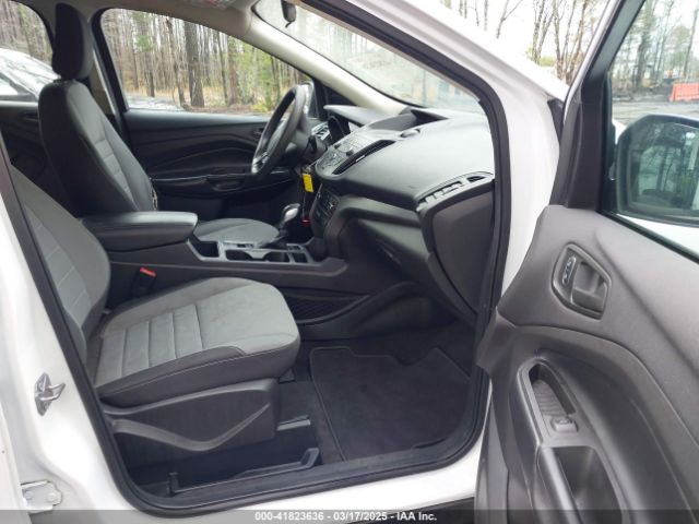 1FMCU0F71KUB48977 Ford ESCAPE S