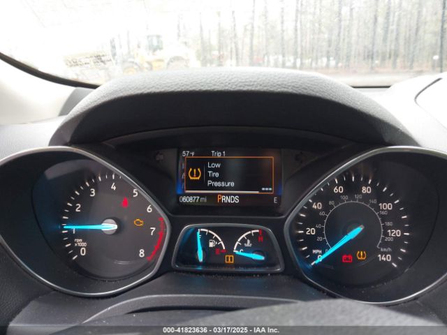 1FMCU0F71KUB48977 Ford ESCAPE S