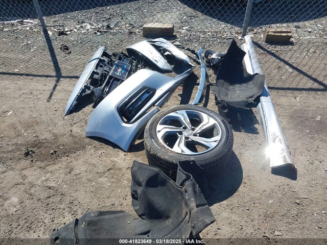 1HGCV1F48LA064642 Honda ACCORD EX