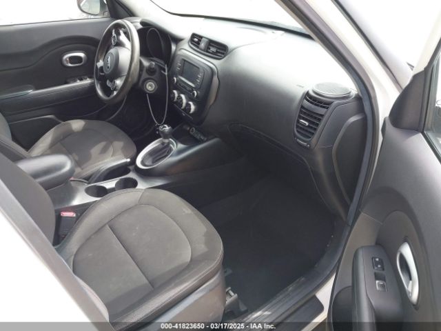 2019 KIA SOUL KNDJN2A23K7026104 Photo 4