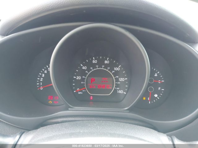 2019 KIA SOUL KNDJN2A23K7026104 Photo 6