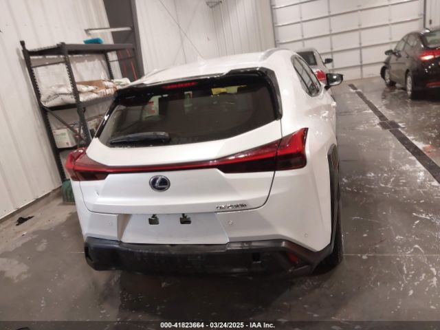 JTHP9JBH2L2025812 Lexus UX 250H