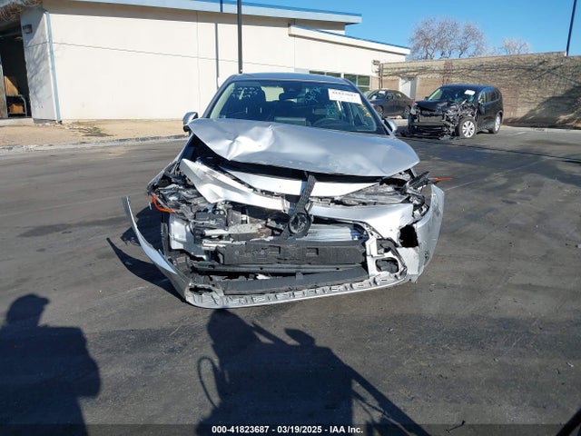 JTDEPRAE7LJ042812 Toyota 2zr-fae
