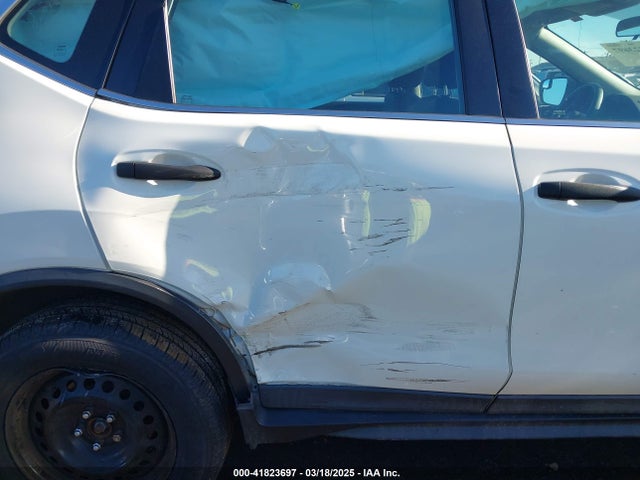 5N1AT2MV6HC784722 Nissan ROGUE S