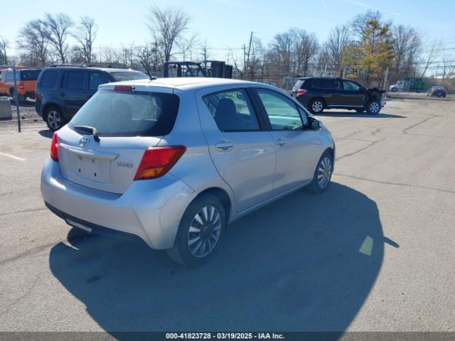 VNKKTUD38FA048576 Toyota YARIS L