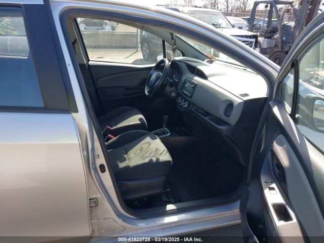 VNKKTUD38FA048576 Toyota YARIS L