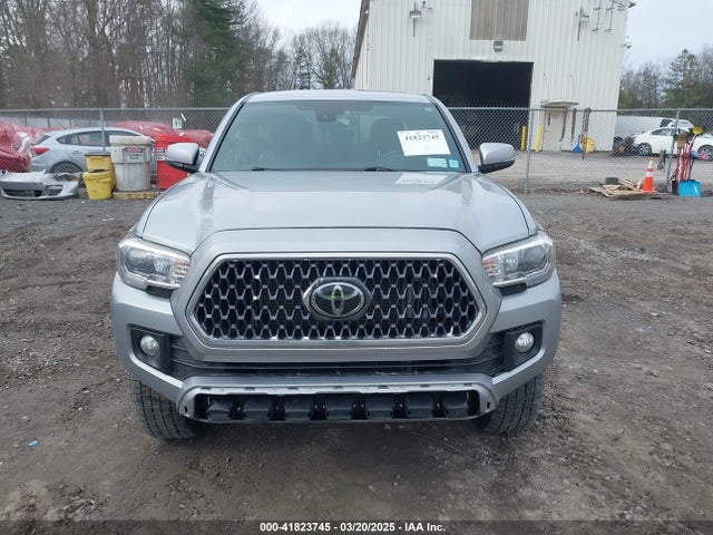5TFCZ5AN8KX168893 Toyota Tacoma Trd Off Road