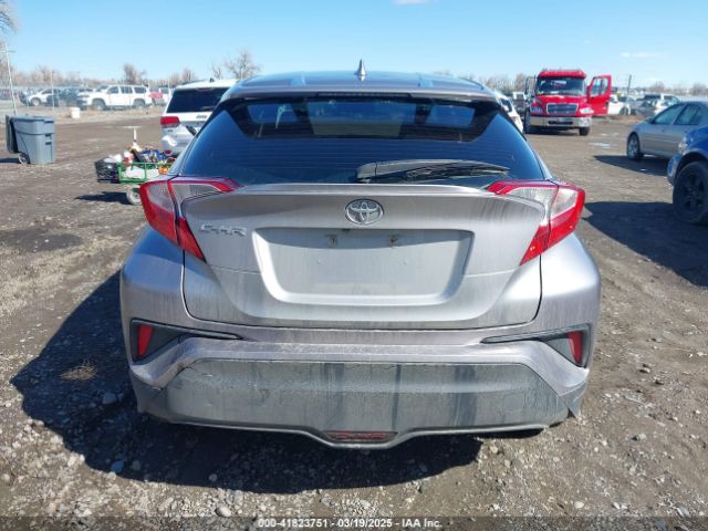 NMTKHMBX4JR035415 Toyota C-hr Xle Premium