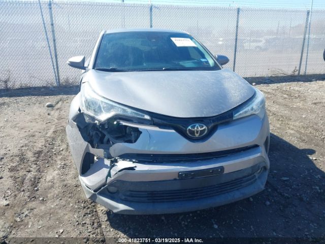 NMTKHMBX4JR035415 Toyota C-hr Xle Premium