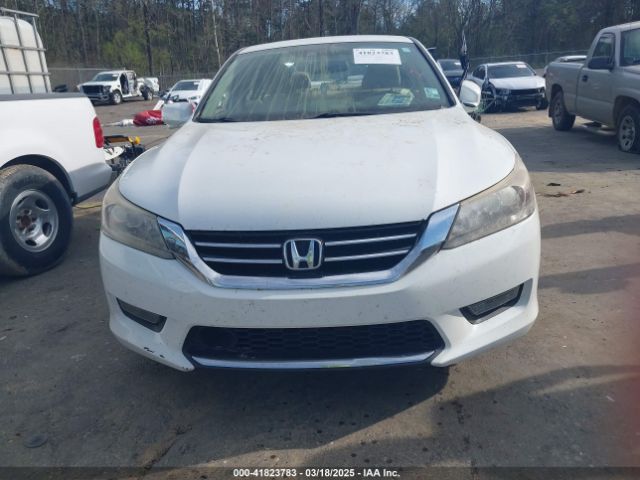 1HGCR3F97EA001322 Honda Accord Touring