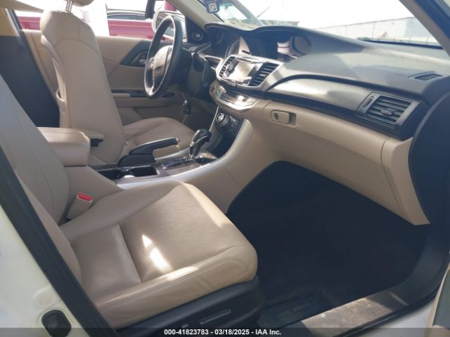 1HGCR3F97EA001322 Honda Accord Touring