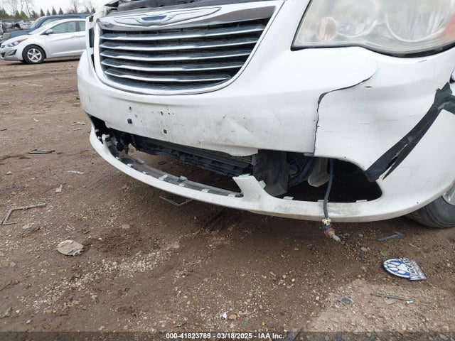 2C4RC1BG7ER404442 Chrysler Town & Country Touring