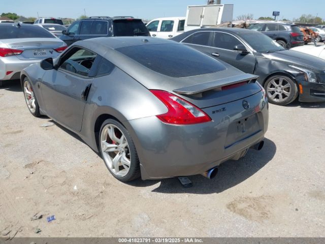 2011 NISSAN 370Z JN1AZ4EH5BM552785 Photo 2