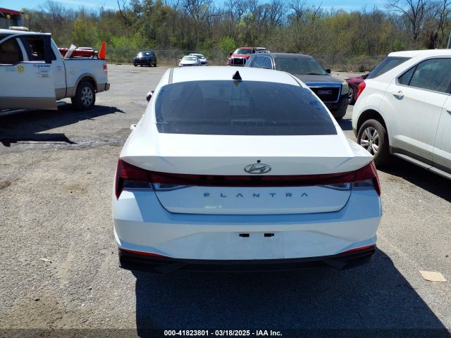5NPLL4AG3MH049970 Hyundai ELANTRA SE
