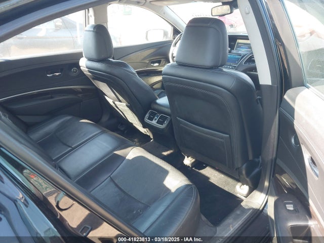 Acura RLX 2015 JH4KC1F52FC001682 Image 8