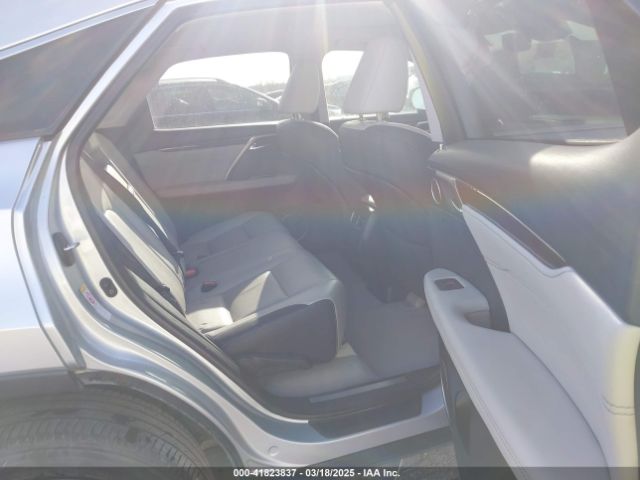 2T2ZZMCAXJC107732 Lexus RX 350