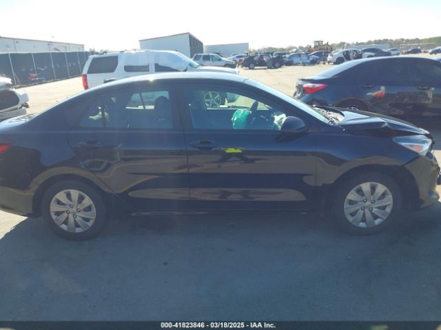 3KPA24AB4KE200637 KIA RIO S