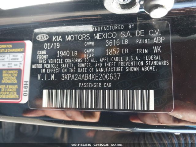 3KPA24AB4KE200637 KIA RIO S