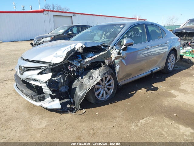 JTNB11HKXJ3014517 Toyota CAMRY LE