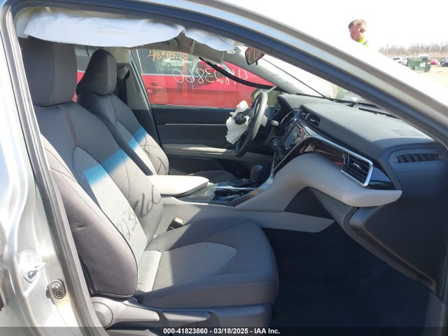 JTNB11HKXJ3014517 Toyota CAMRY LE