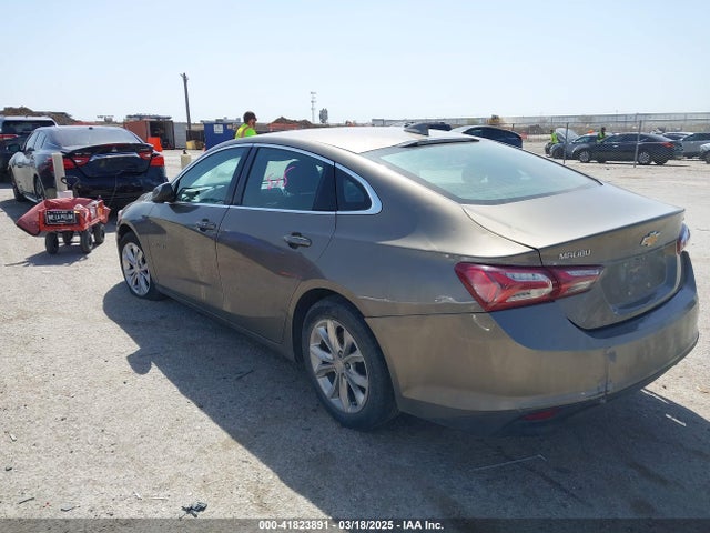 1G1ZD5STXLF093829 Chevrolet Malibu Fwd Lt