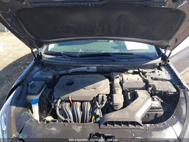 5NPE24AF8JH696542 Hyundai SONATA SE