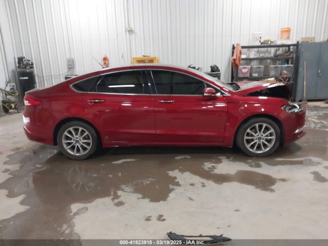 3FA6P0HD8HR405800 Ford FUSION SE