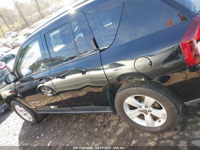 1C4NJDBB6GD751583 Jeep Compass Sport