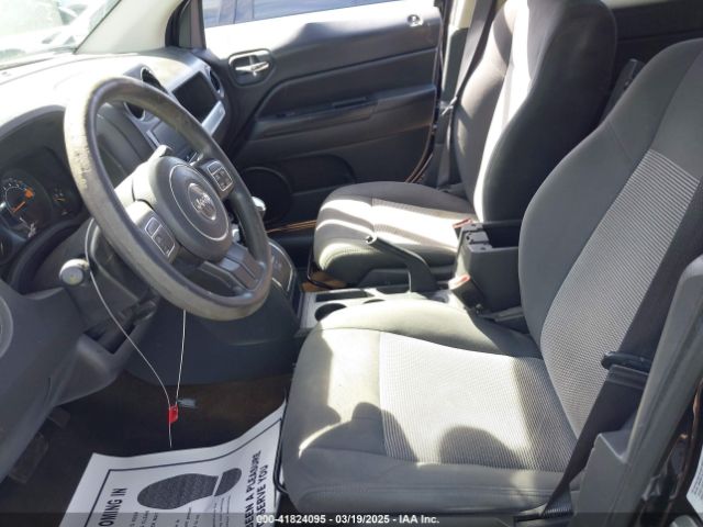 1C4NJDBB6GD751583 Jeep Compass Sport