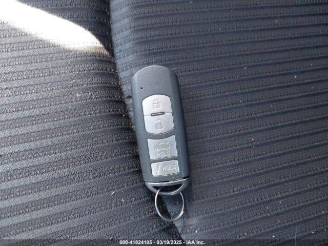 JM1BM1U73G1337468 Mazda Mazda3 I Sport