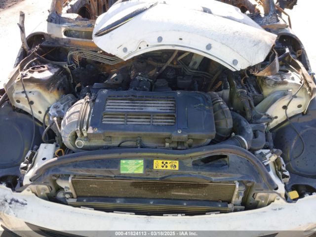 2005 MINI COOPER S WMWRE33595TL14458 Photo 9