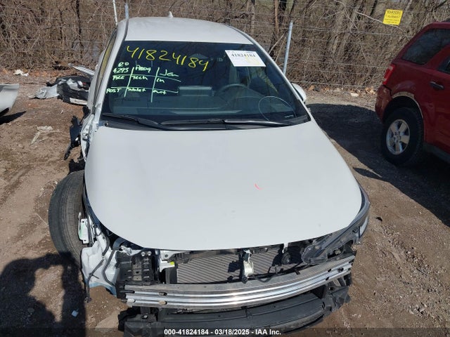 JTND4MBE0P3196869 Toyota COROLLA SE