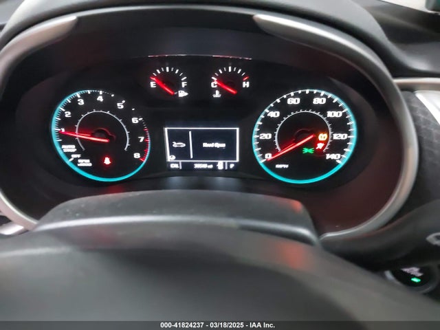 1G1ZD5ST3NF196061 Chevrolet Malibu Fwd Lt