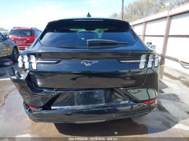 3FMTK3R72NMA15608 Ford Mustang Mach-e Premium