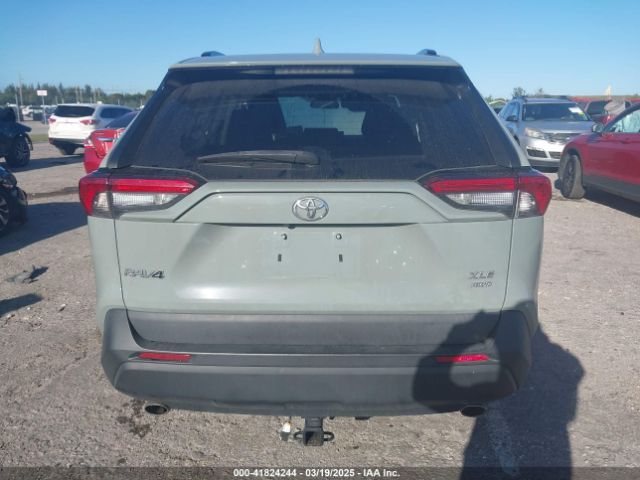 2T3P1RFV3MW172706 Toyota Rav4 Xle