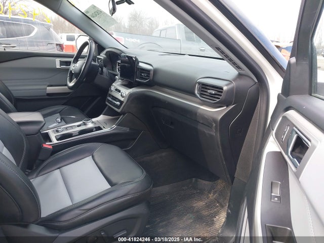 Ford EXPLORER XLT 2022 1FMSK8DH3NGA71656 Image 5