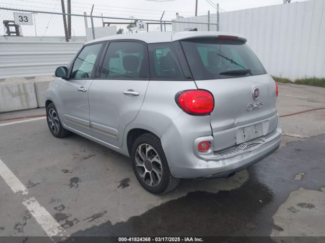 2014 FIAT 500L ZFBCFACH8EZ005035 Photo 2