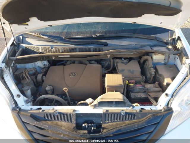 5TDZZ3DC3HS828040 Toyota Sienna L 7 Passenger