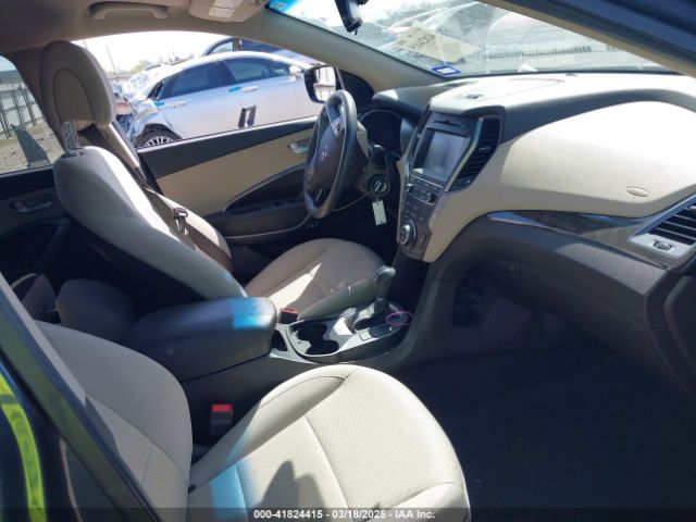 5NMZU3LB1HH010722 Hyundai Santa Fe Sport 2.4l