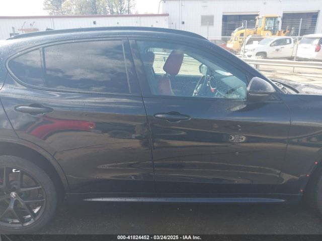 ZASPAKBN7L7C92393 Alfa Romeo Stelvio Ti Awd