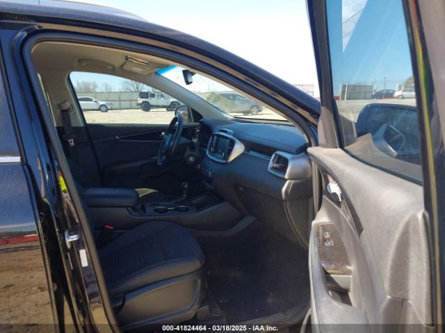 5XYPG4A38HG265412 KIA Sorento 2.4l Lx