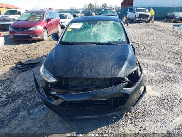 5NPD84LF2JH280803 Hyundai ELANTRA SEL